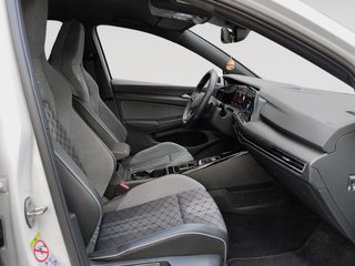 Volkswagen Golf R-Line 1.5 eTSI 110 kW (150 CV) DSG