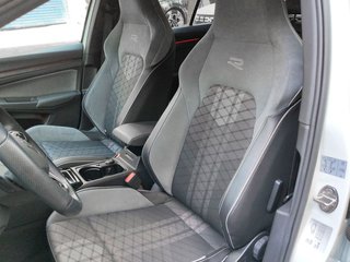 Volkswagen Golf R-Line 1.5 eTSI 110 kW (150 CV) DSG
