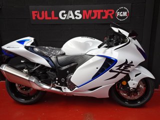 Suzuki Hayabusa Blanca y Azul