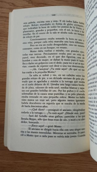 Libro Momo