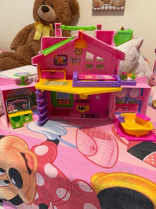 Casa de muñecas Pin y Pon rosa