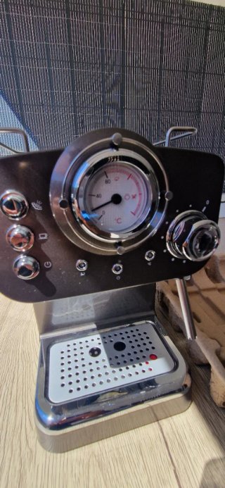 OPORTUNIDAD 50%  Máquina Espresso Quigg termómetro