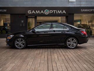 Mercedes Clase CLA 1.6 CLA 200 4P
