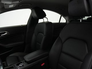 Mercedes Clase CLA 1.6 CLA 200 4P