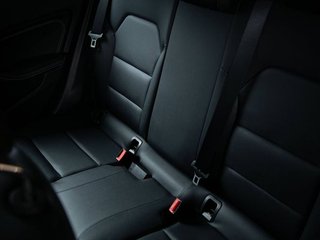 Mercedes Clase CLA 1.6 CLA 200 4P