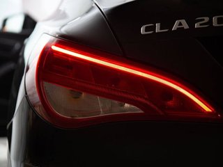 Mercedes Clase CLA 1.6 CLA 200 4P