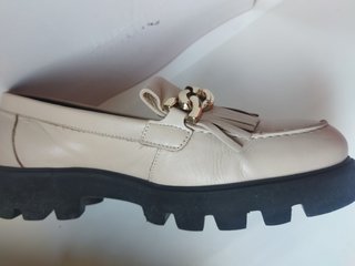 Mocasines Nr. 38  Martinelli Beige
