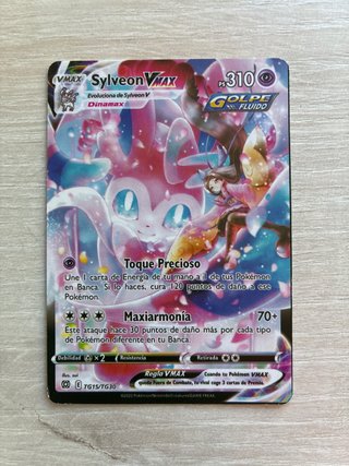Carta Pokémon Sylveon VMAX TG15/TG30