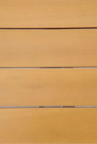 Tavolo rotondo da esterno in legno e alluminio. Con difetto di fabbrica.