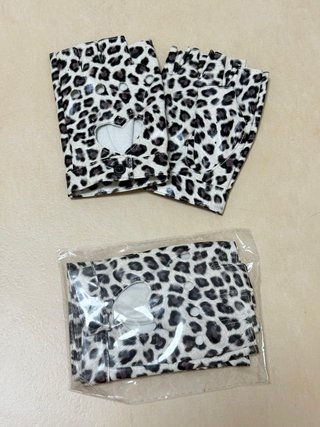 Guantes leopardo mujer