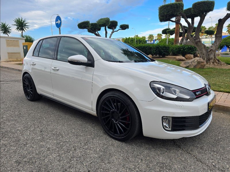Volkswagen Golf 2011