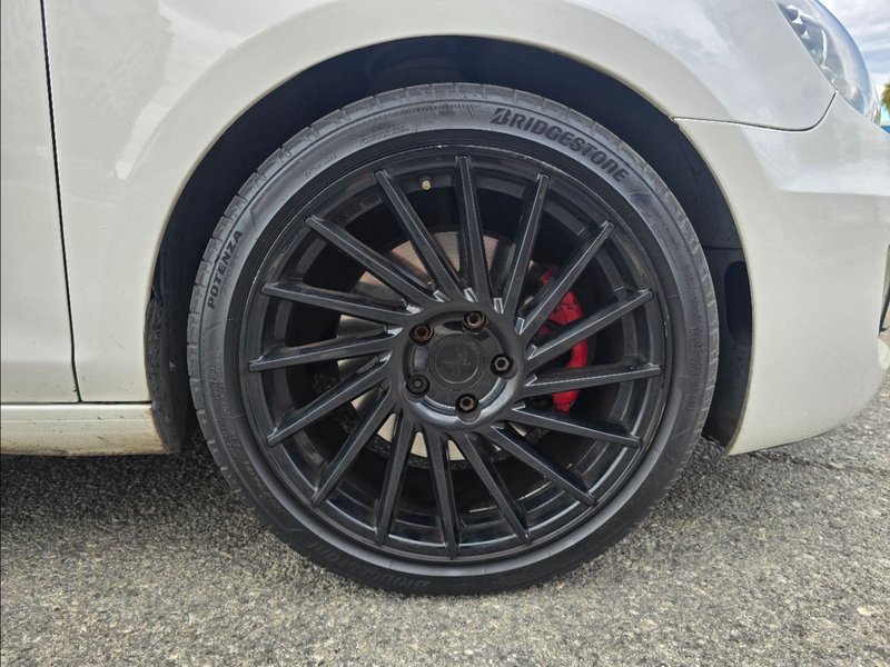 Volkswagen Golf 2011, foto 10