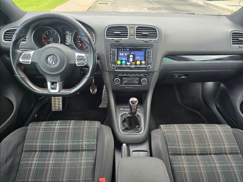 Volkswagen Golf 2011, foto 13