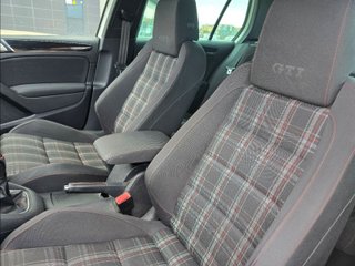 Volkswagen Golf 2.0 TSI 210cv GTI