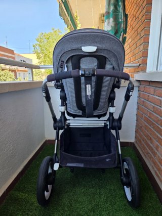 Bugaboo Fox 2: Silla, capazo y saco