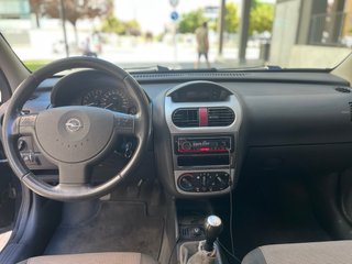 Opel Corsa 2004