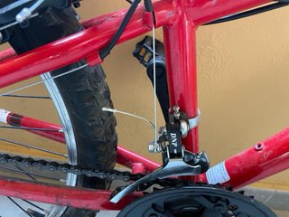 Bicicleta de montaña marca Orbea.