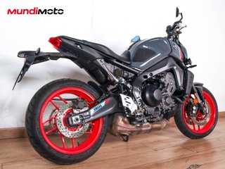 YAMAHA MT 09