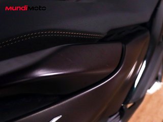 YAMAHA X-MAX 125