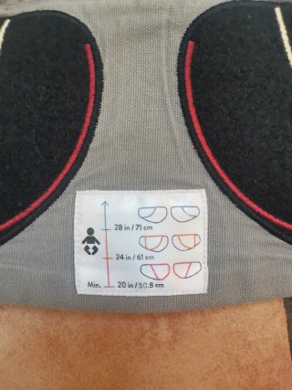 Mochila portabebés Ergobaby gris