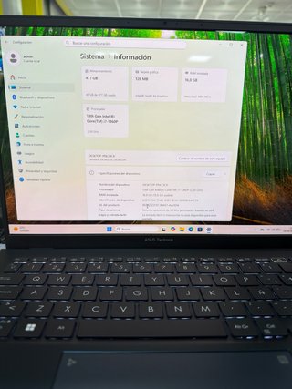 ASUS Zenbook 14 OLED UX3402VA-KM209W