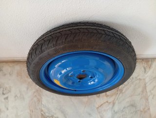 Rueda de repuesto Kumho T125/70D16