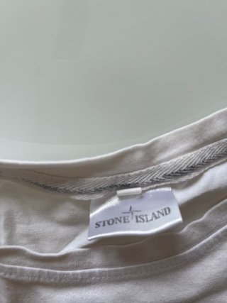 Lote camiseta Moncler, Nike, EA7 y Stone Island
