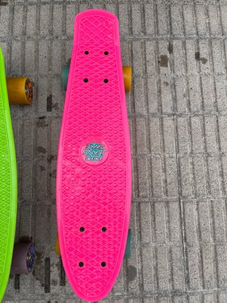 2  monopatinetes PepeJeans Skate