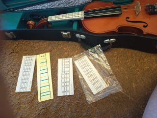 Violín Lark con accesorios