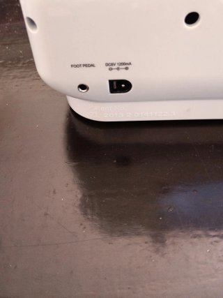 Máquina de coser FHSM-505