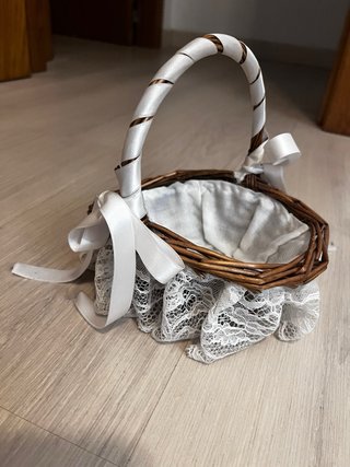 Accesorios Boda Novia: Figura, Cesta y Abanico