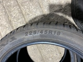 2 Neumáticos 225/45R18 95W Todo Tiempo