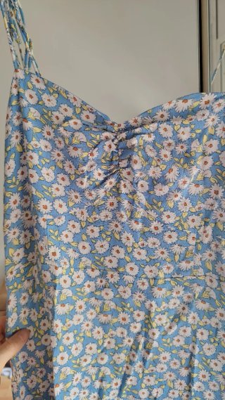 Mini vestido azul flores margaritas