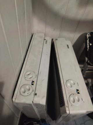 2 Acumuladores Eléctricos A+M Blancos