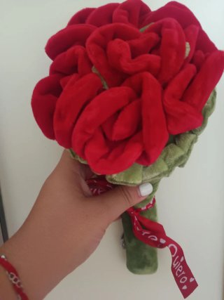 Bouquet fiori peluche rosso