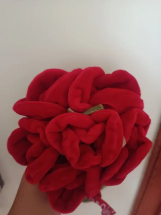 Bouquet fiori peluche rosso
