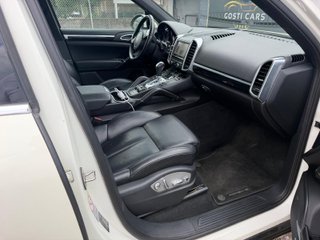 Porsche Cayenne 2012