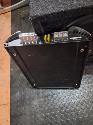 Subwoofer Alpine y Etapa JBL