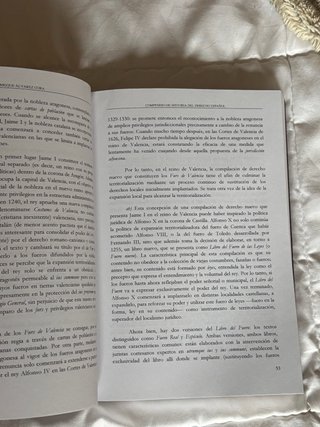 Compendio de historia de derecho español