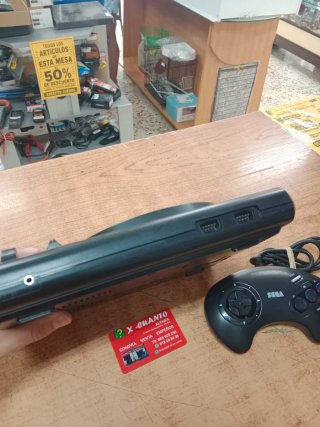 CONSOLA SEGA MEGA DRIVE 16 BIT MANDO Y CABLES