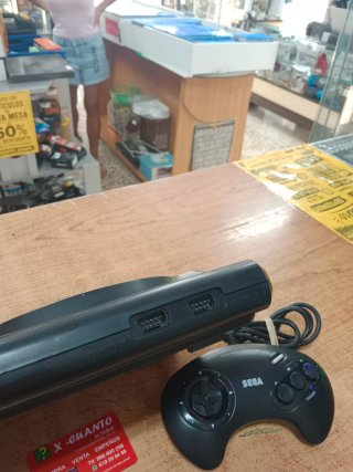 CONSOLA SEGA MEGA DRIVE 16 BIT MANDO Y CABLES