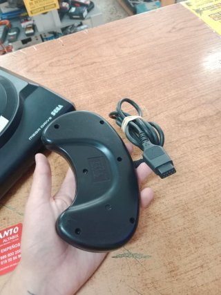 CONSOLA SEGA MEGA DRIVE 16 BIT MANDO Y CABLES