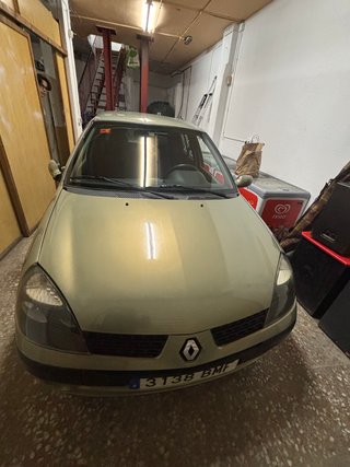Renault Clio 2001
