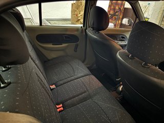 Renault Clio 2001