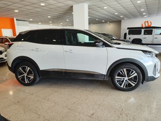 Peugeot 2008 2023