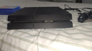 Pack PS4 Fat 1TB + 3 Juegos