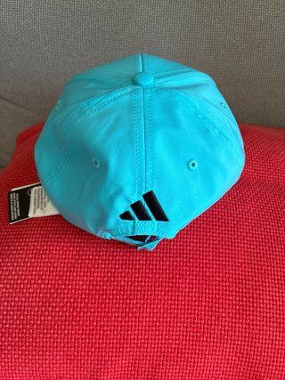 Gorra Adidas Mercedes AMG Formula 1.Original nueva