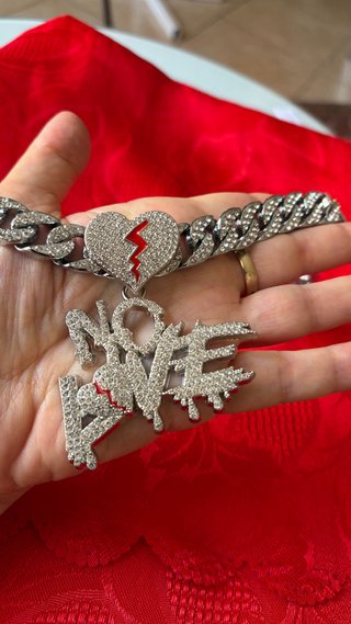 Collana catena strass cuore spezzato NO LOVE
