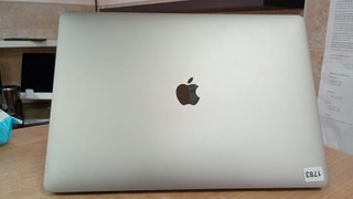 MacBook Pro 15'' 2016 I7-6820HQ 16GB RAM SSD 500GB