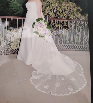 Vestido de novia Rosa Clará T44 velo y pañoleta